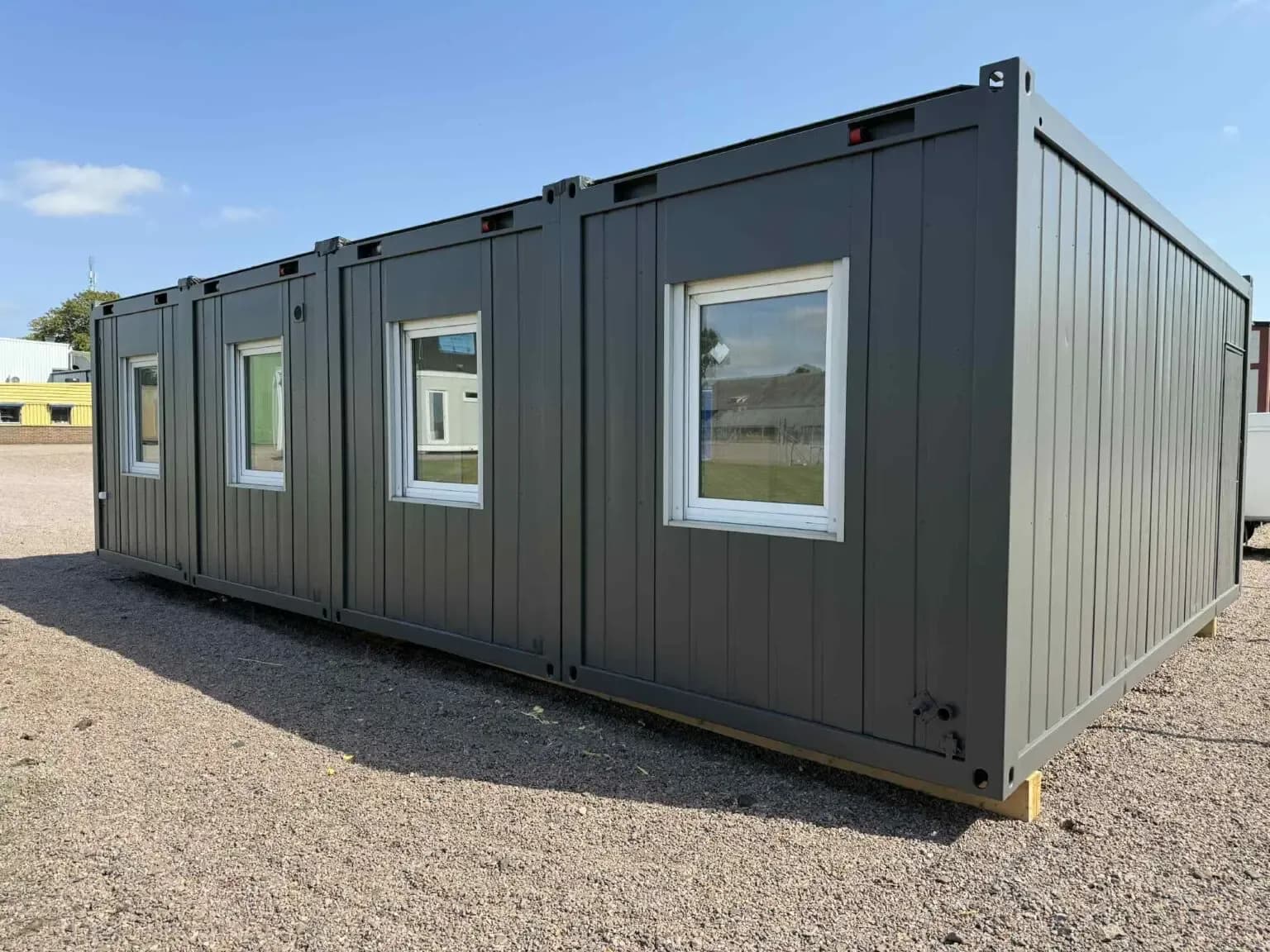 Kontorsmoduler 20 fots på 54kvm med pentry.
